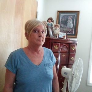 Meet your Posher, Brenda